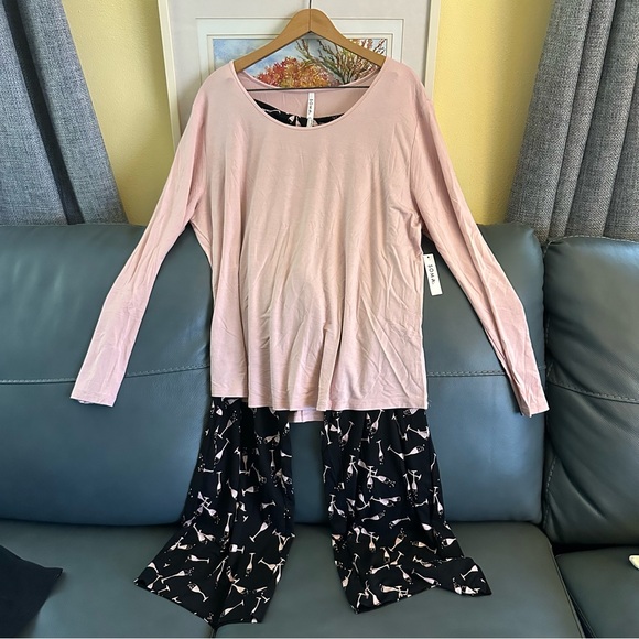Soma NWT Cool Nights Pajamas Pink Long Sleeve Top with Black Champagne Pants XL - Picture 1 of 7